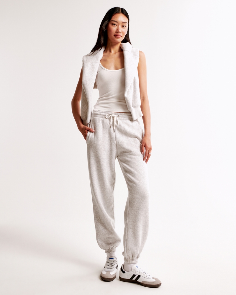 Essential Sunday Sweatpant