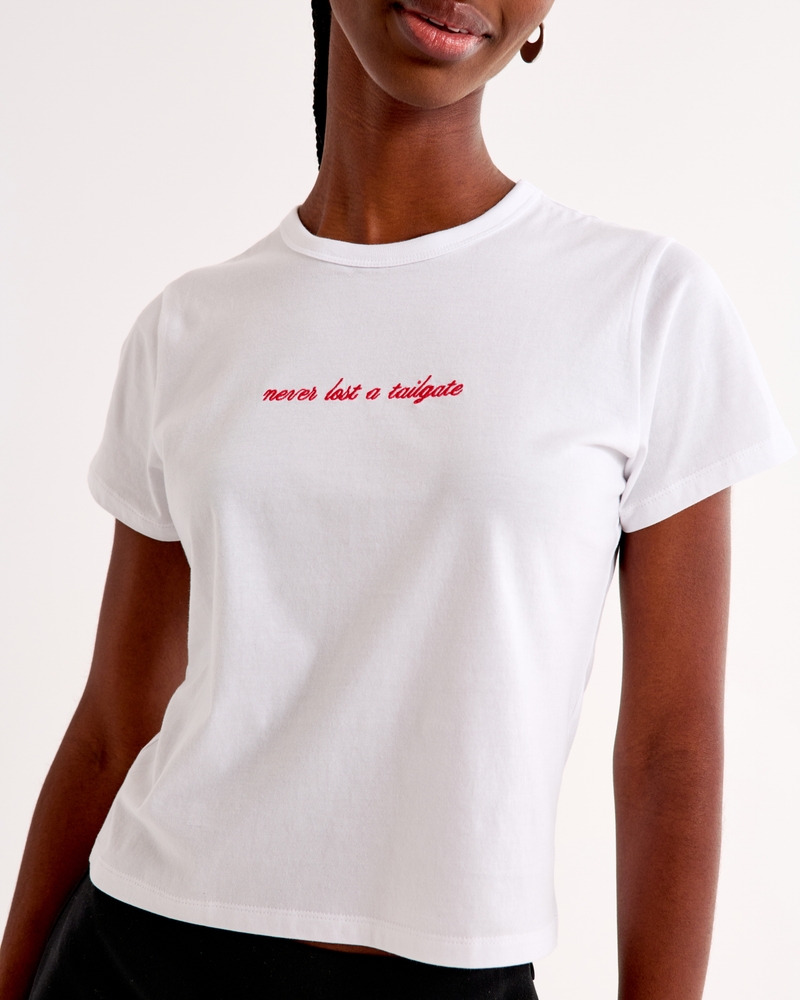 Short-Sleeve Go Sports Graphic Skimming Tee