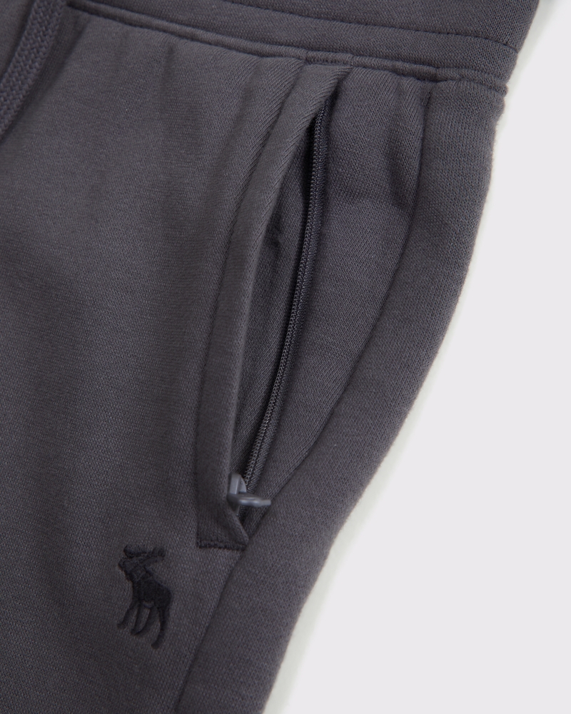 essential icon zip pocket sweatpant - Image 2
